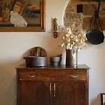 Borgo * San Gusme